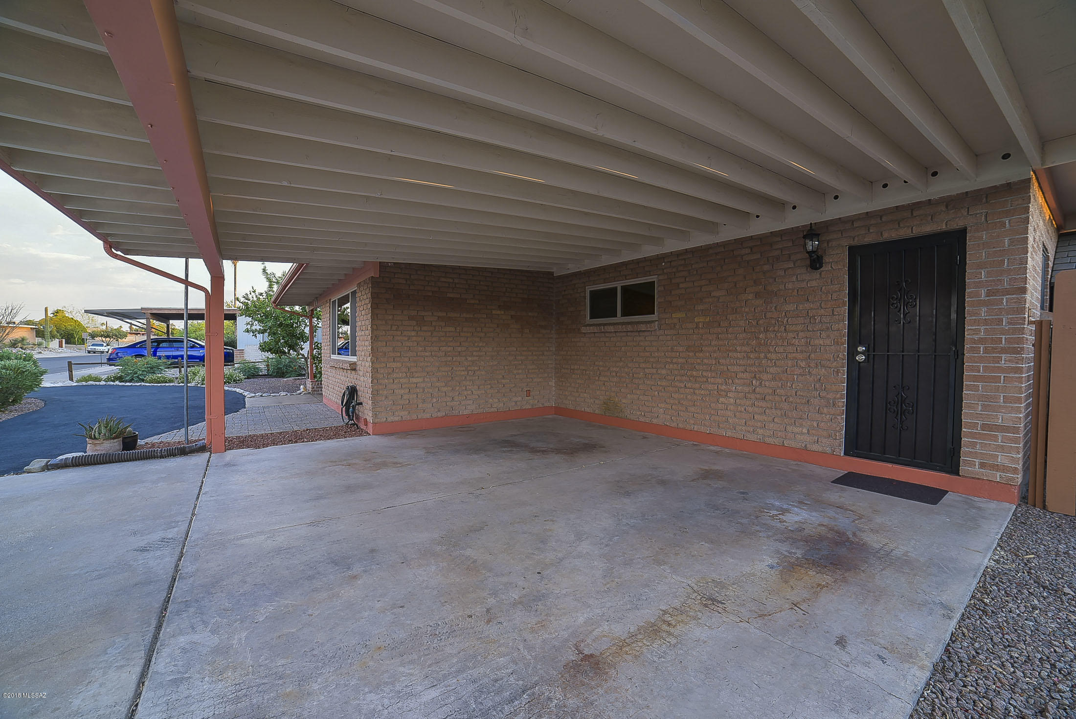 Eastern Hills (15-27) BLK 7,(1-16) BLK 8,(1-4,58-72) BLK 9 - Residential