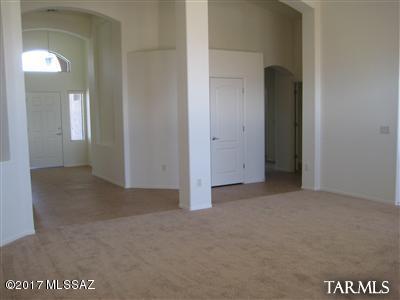 Tangerine Terrace (1-105) - Residential Lease