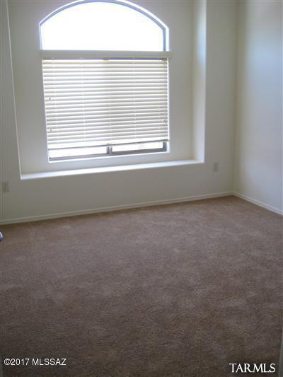 Tangerine Terrace (1-105) - Residential Lease