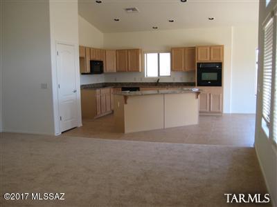 Tangerine Terrace (1-105) - Residential Lease