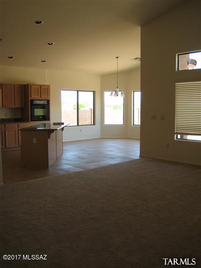 Tangerine Terrace (1-105) - Residential Lease