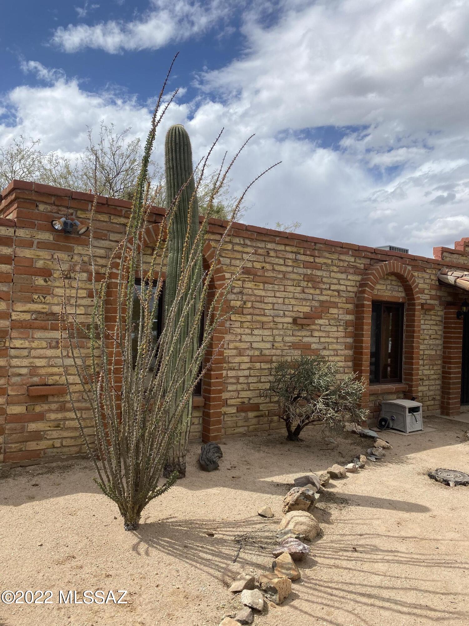 Old West Ranchettes (42-104) - Residential