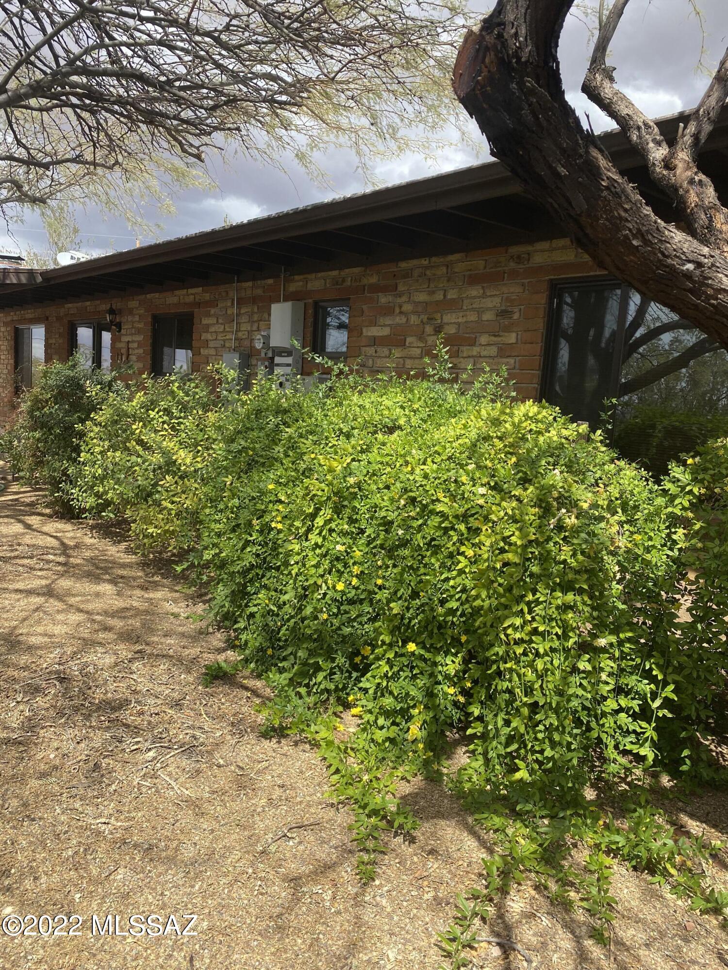 Old West Ranchettes (42-104) - Residential