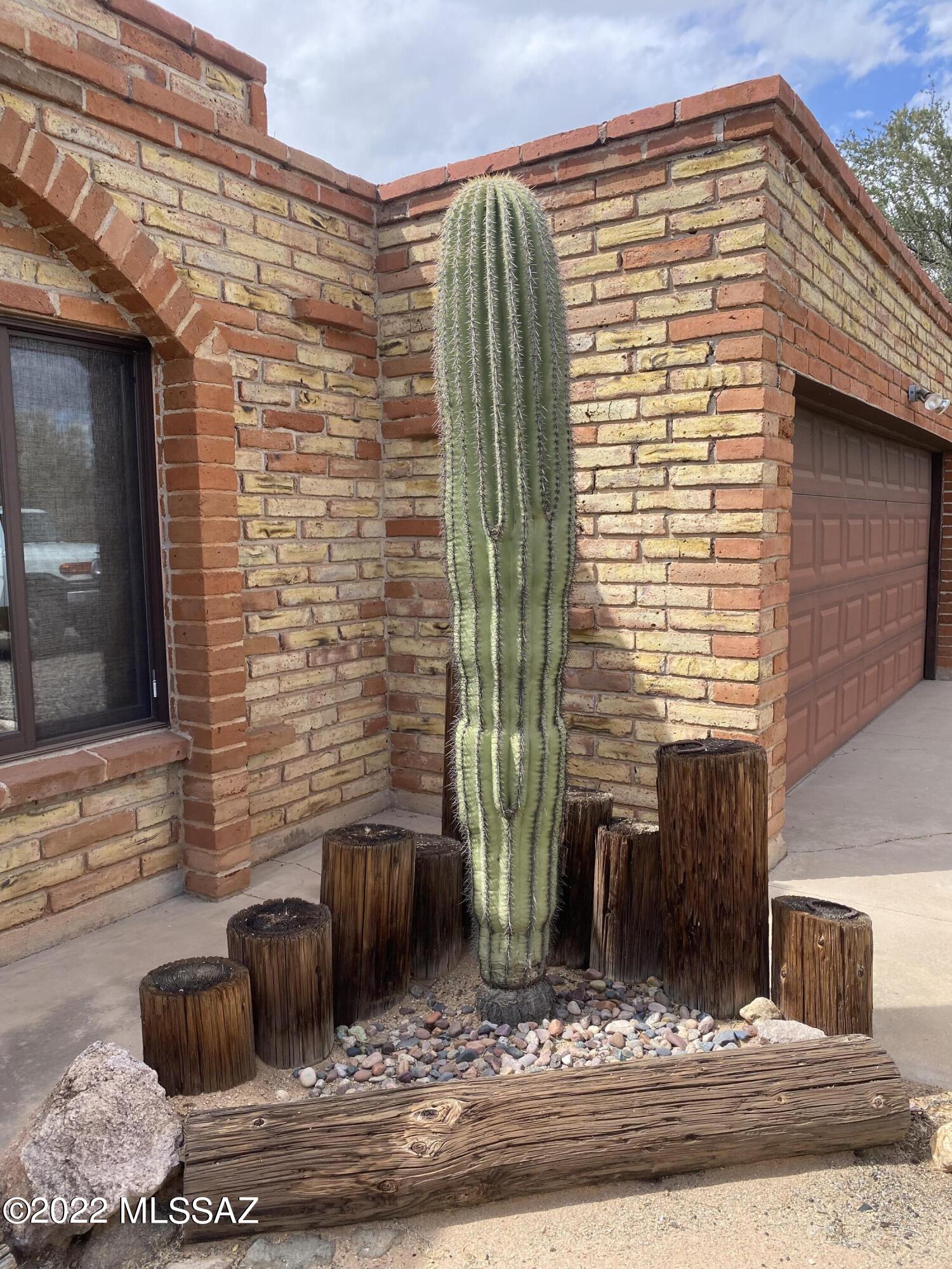 Old West Ranchettes (42-104) - Residential