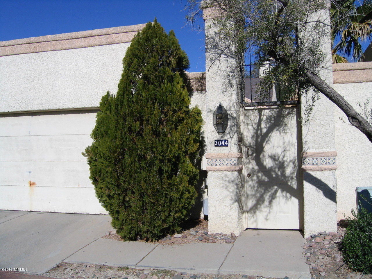 Cute and Quaint townhome with two master suites.  Nice community pool, spa, and playground area.  Close to shopping and interstate.  Come see, this one will go quick.