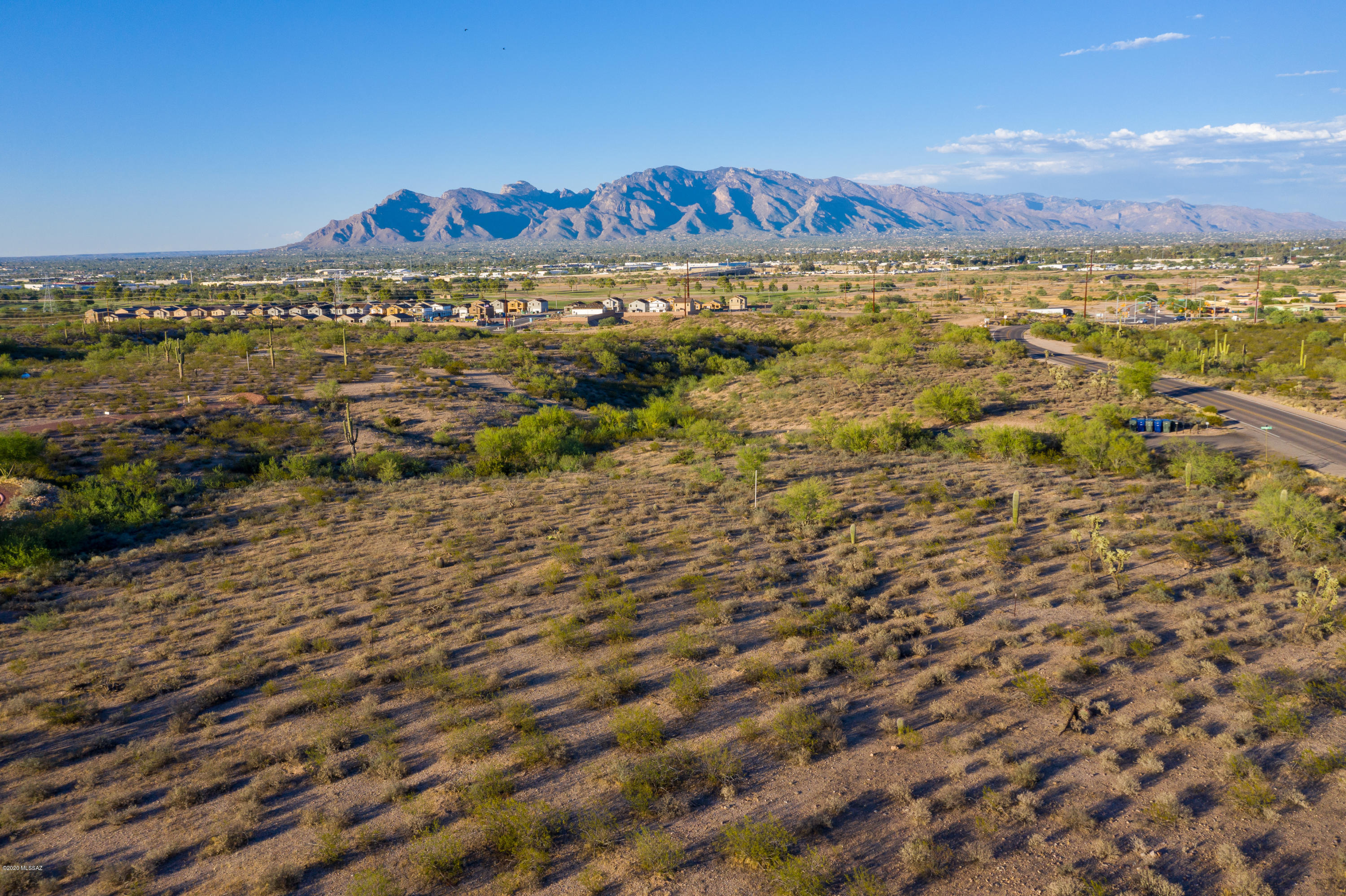 Las Nubes - Land