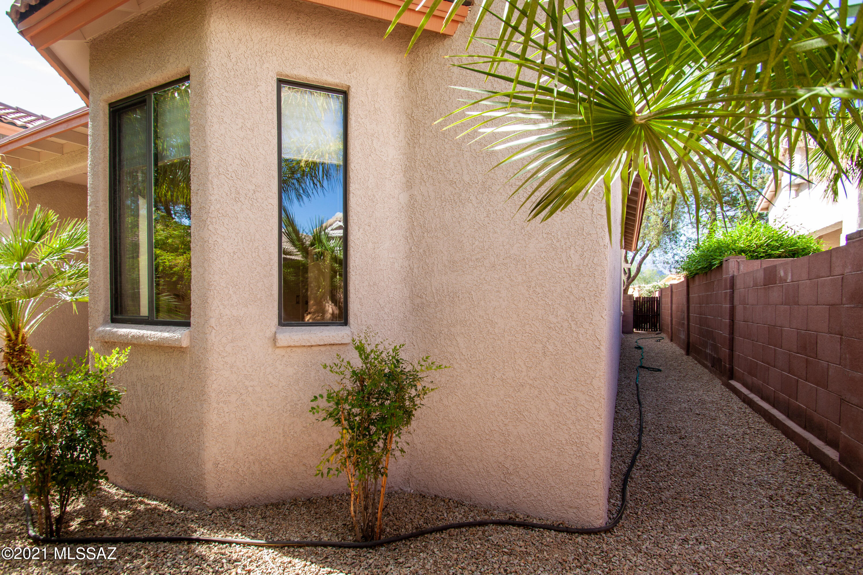 Catalina Point (1-32) - Residential