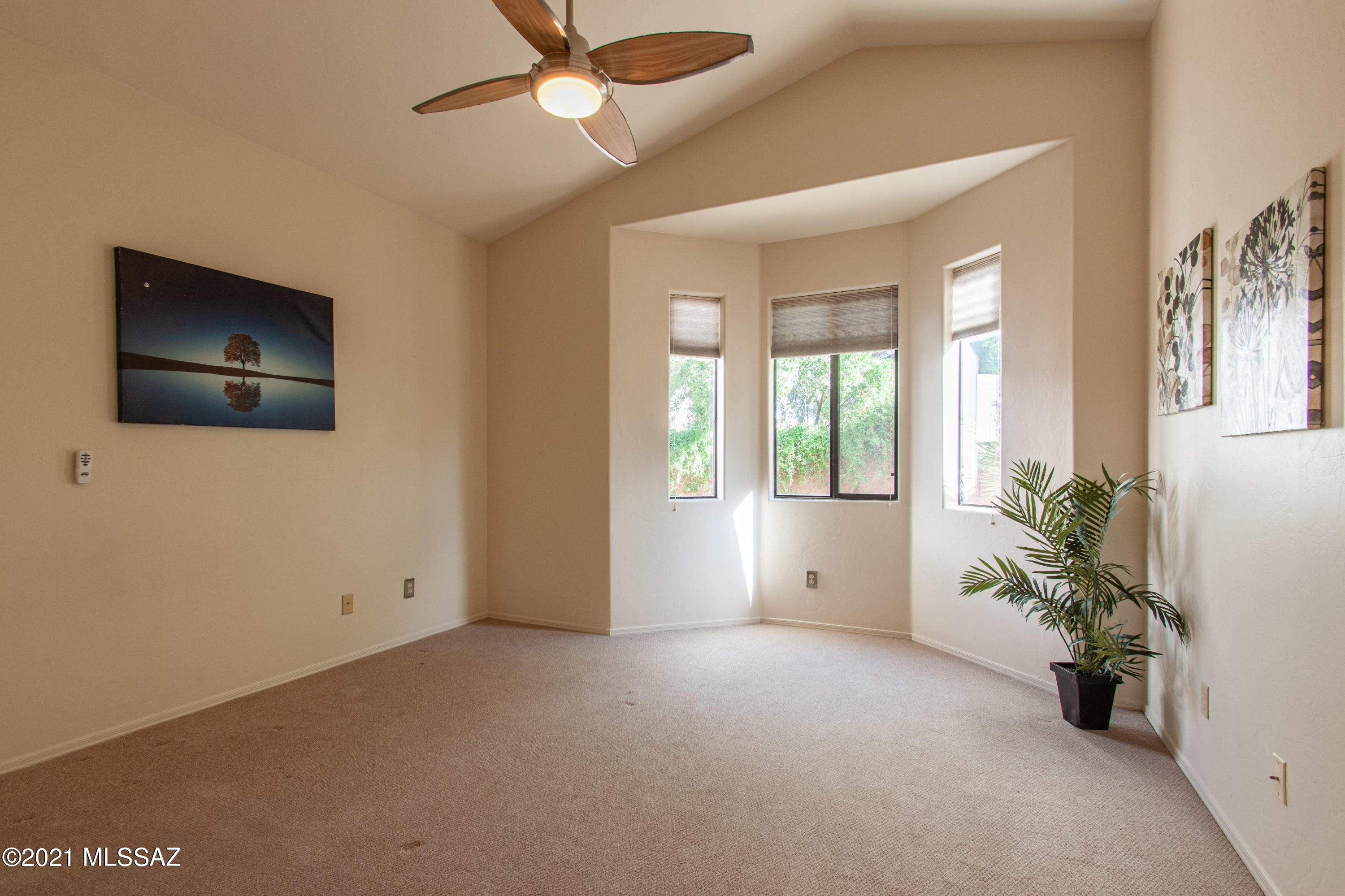Catalina Point (1-32) - Residential
