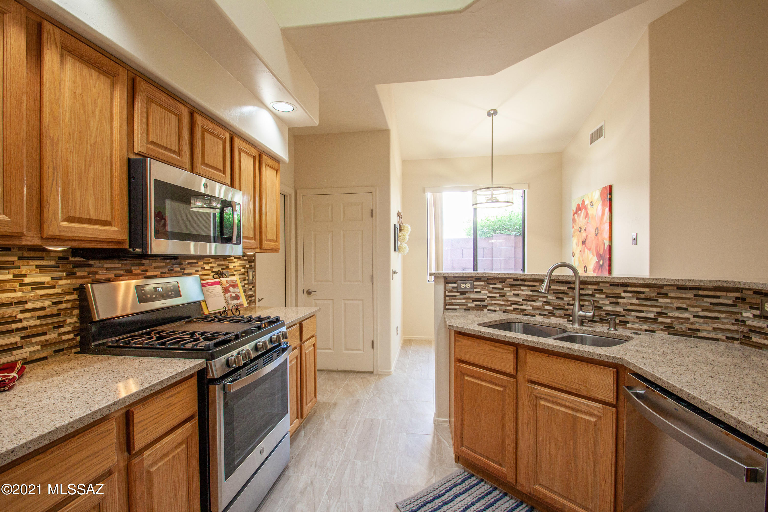 Catalina Point (1-32) - Residential