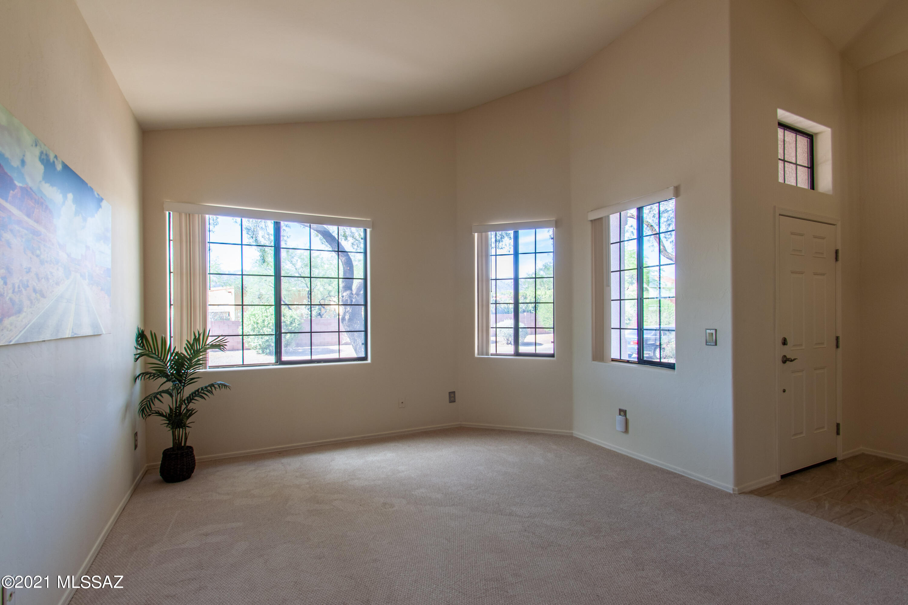 Catalina Point (1-32) - Residential