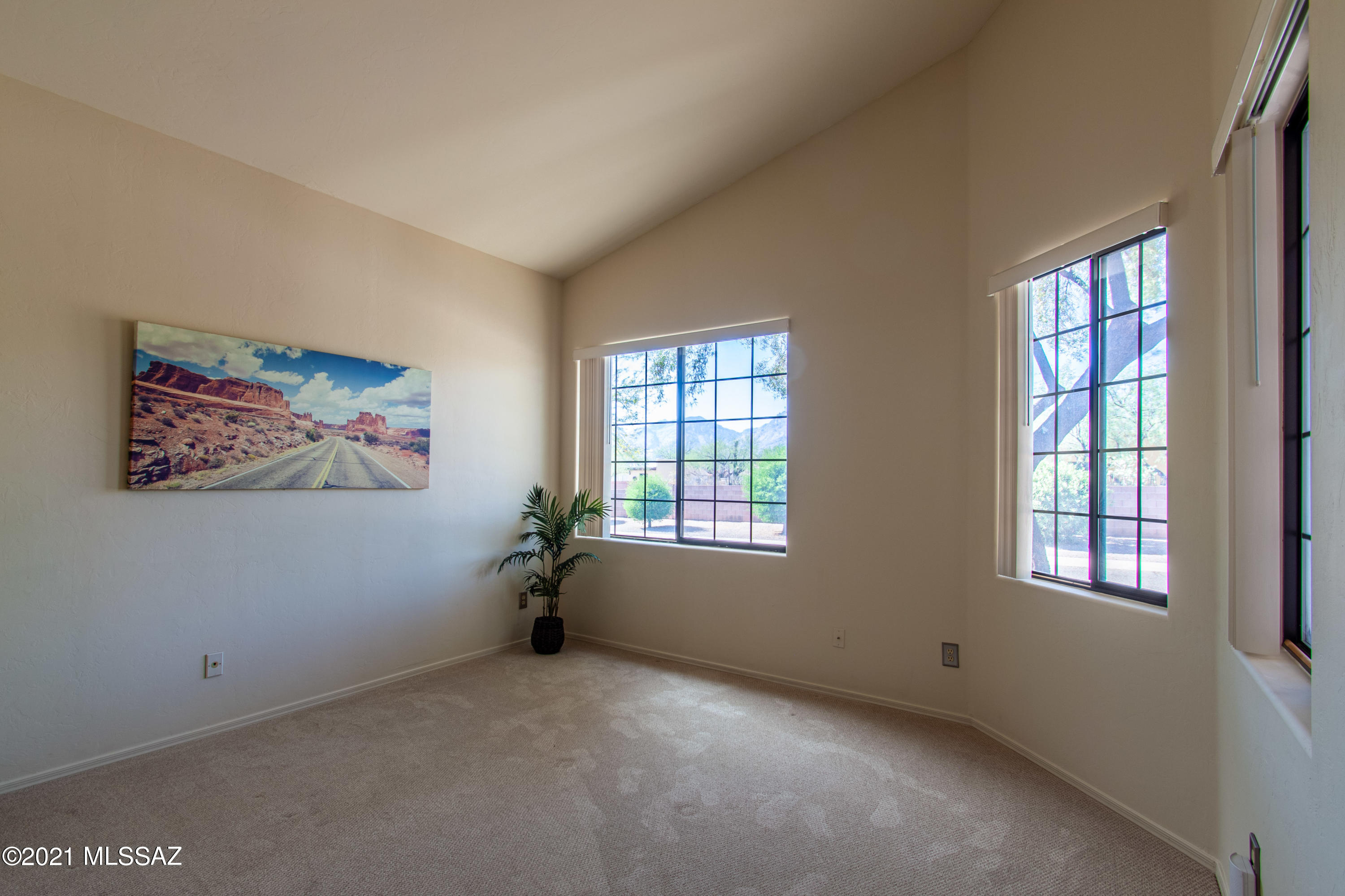 Catalina Point (1-32) - Residential