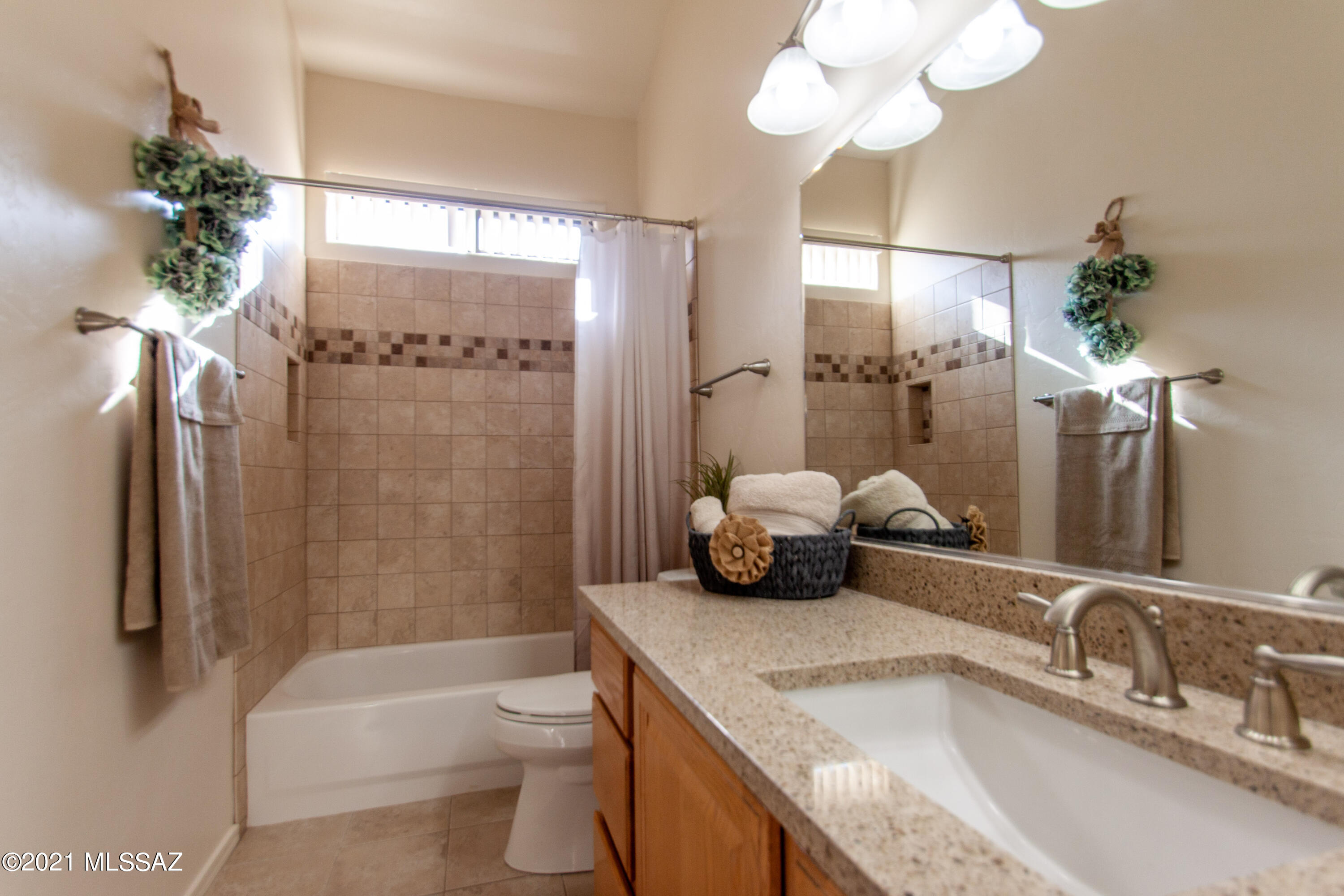 Catalina Point (1-32) - Residential