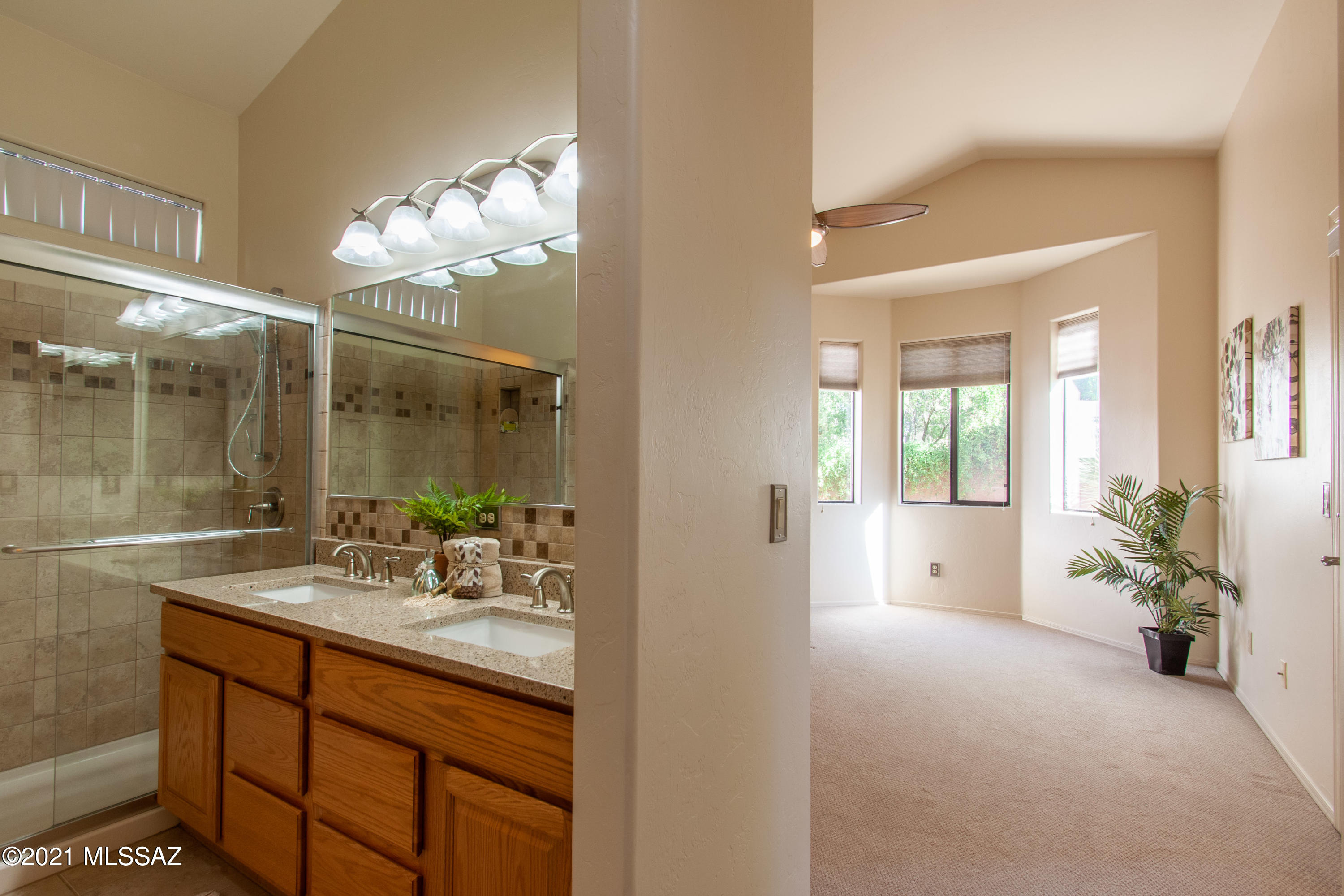 Catalina Point (1-32) - Residential