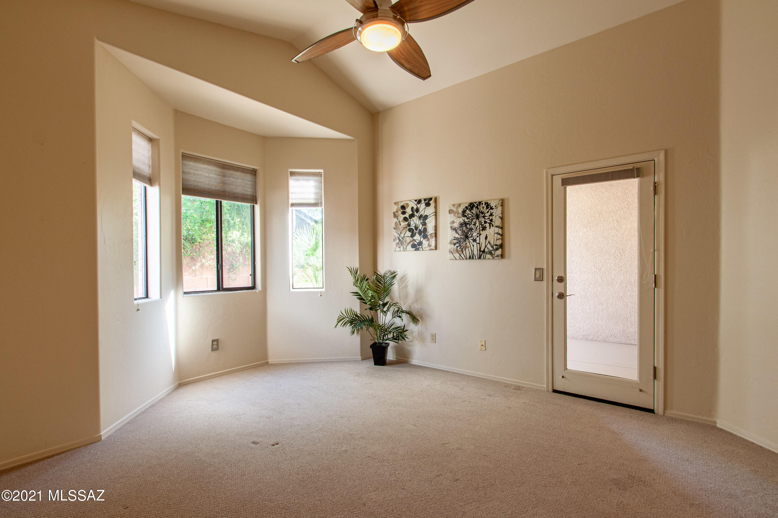 Catalina Point (1-32) - Residential