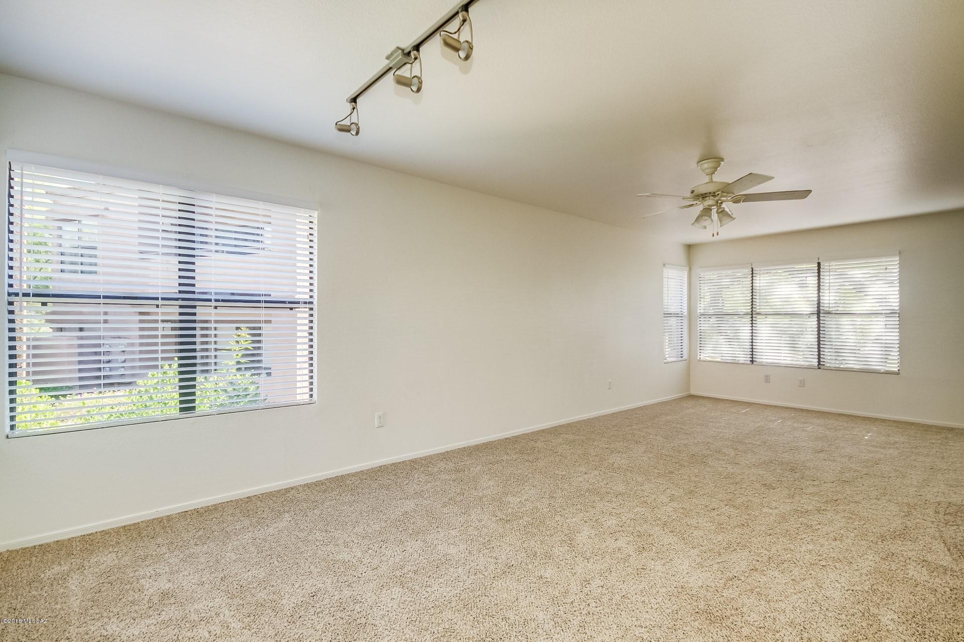Greens at Ventana Canyon - Residential