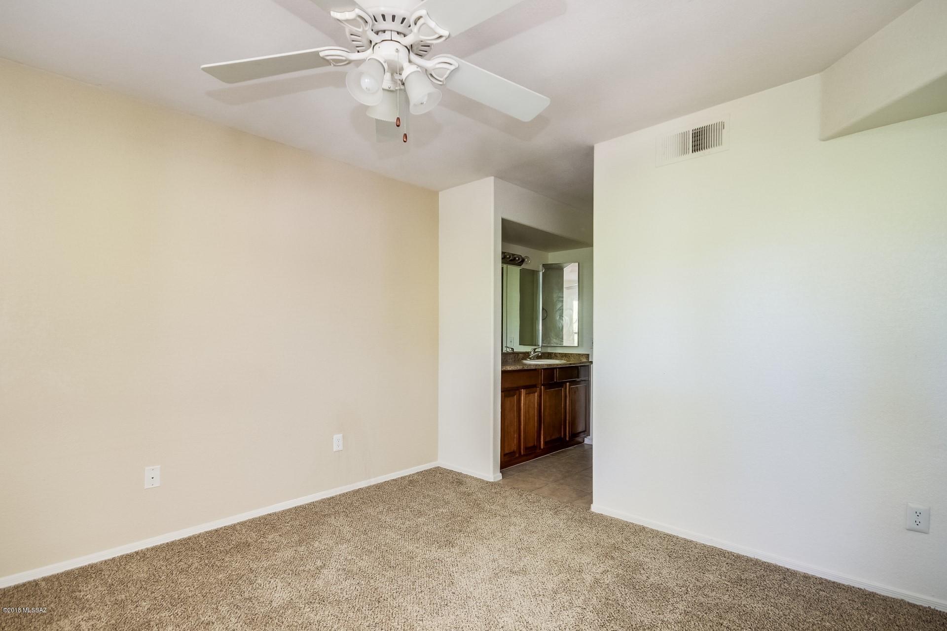 Greens at Ventana Canyon - Residential