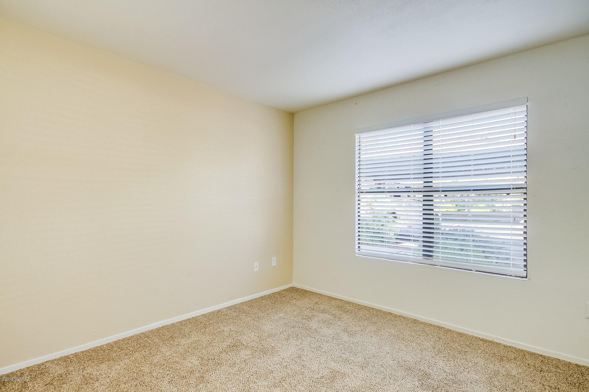 Greens at Ventana Canyon - Residential