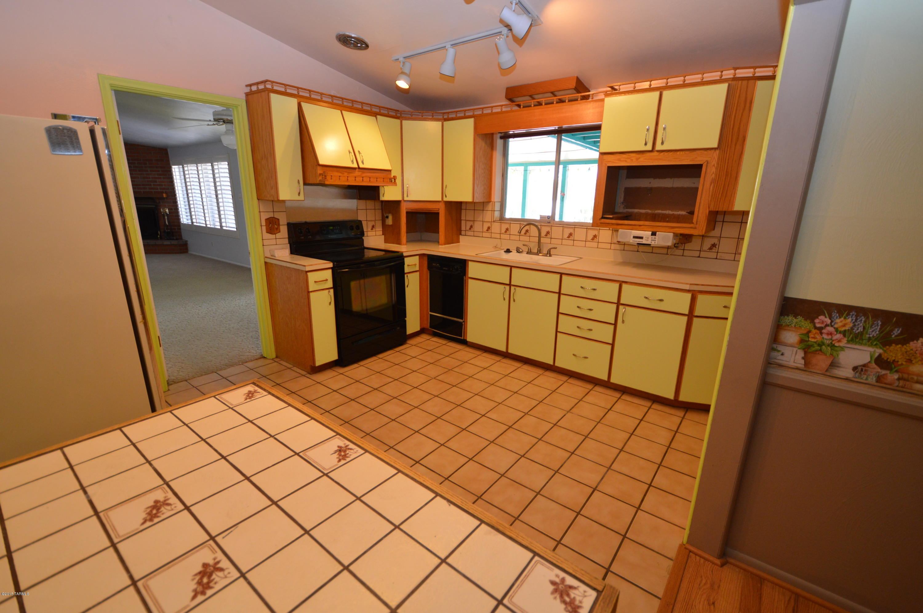 Rolling Hills NO. 2 - Residential Lease