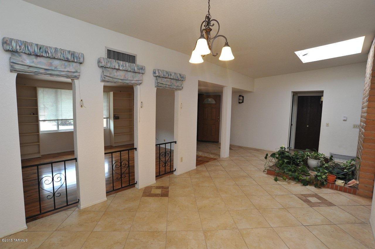 Rancho Sierra  (1-100) - Residential