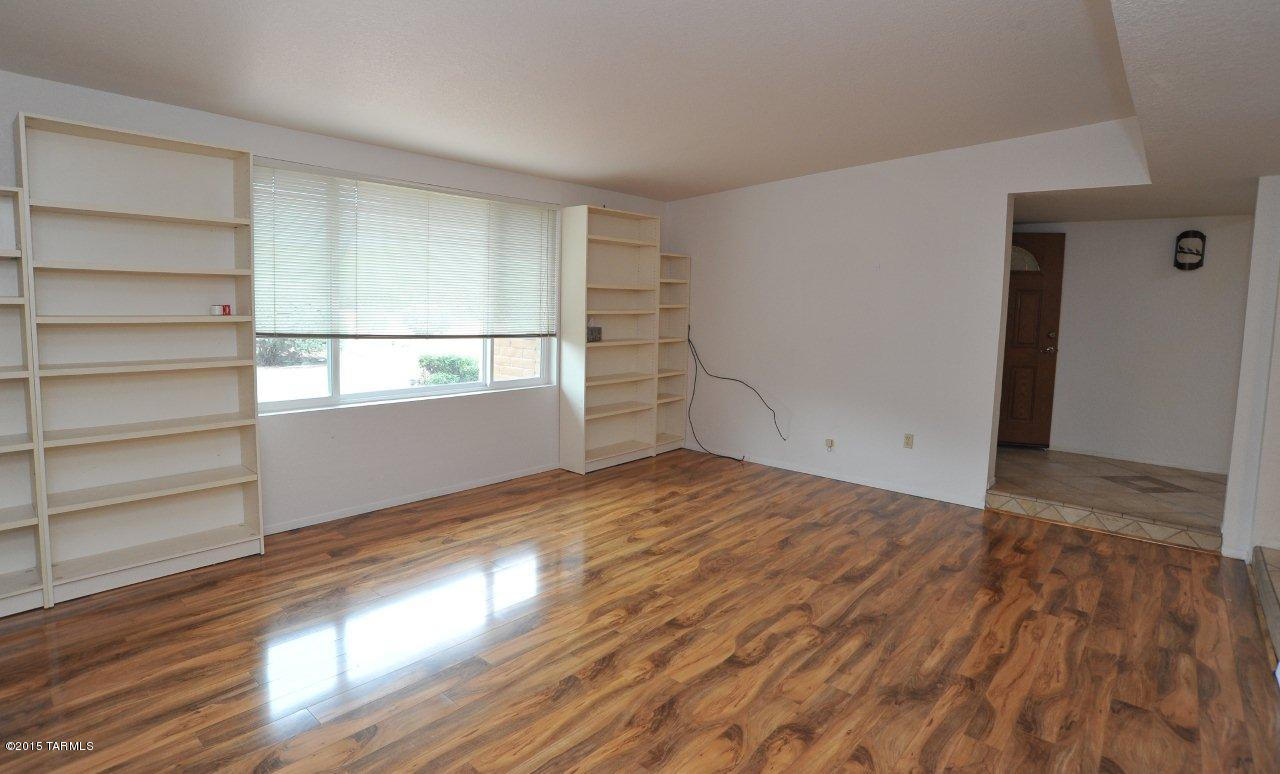 Rancho Sierra  (1-100) - Residential
