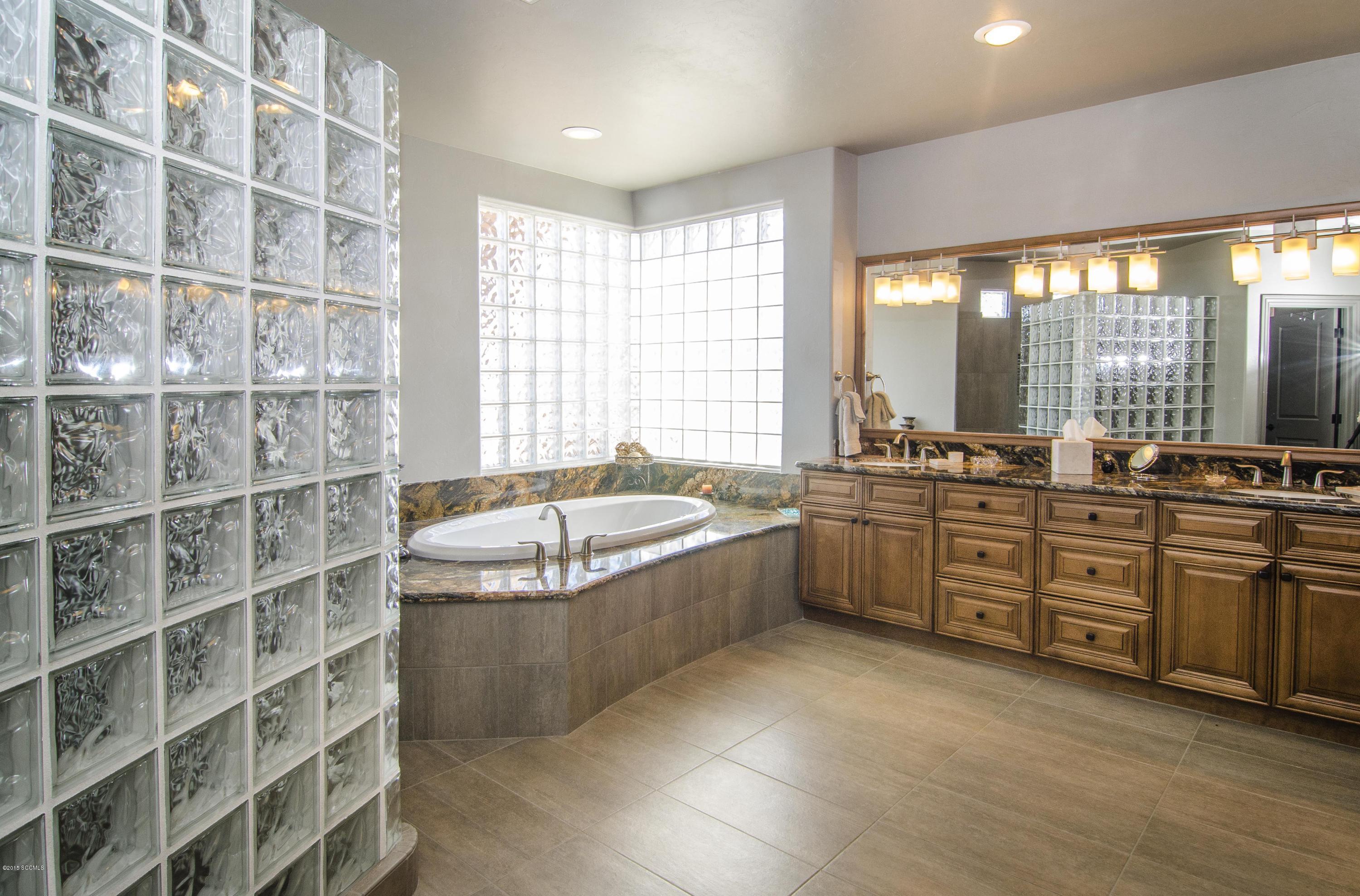 Rio Rico Ranchettes 9 - Residential