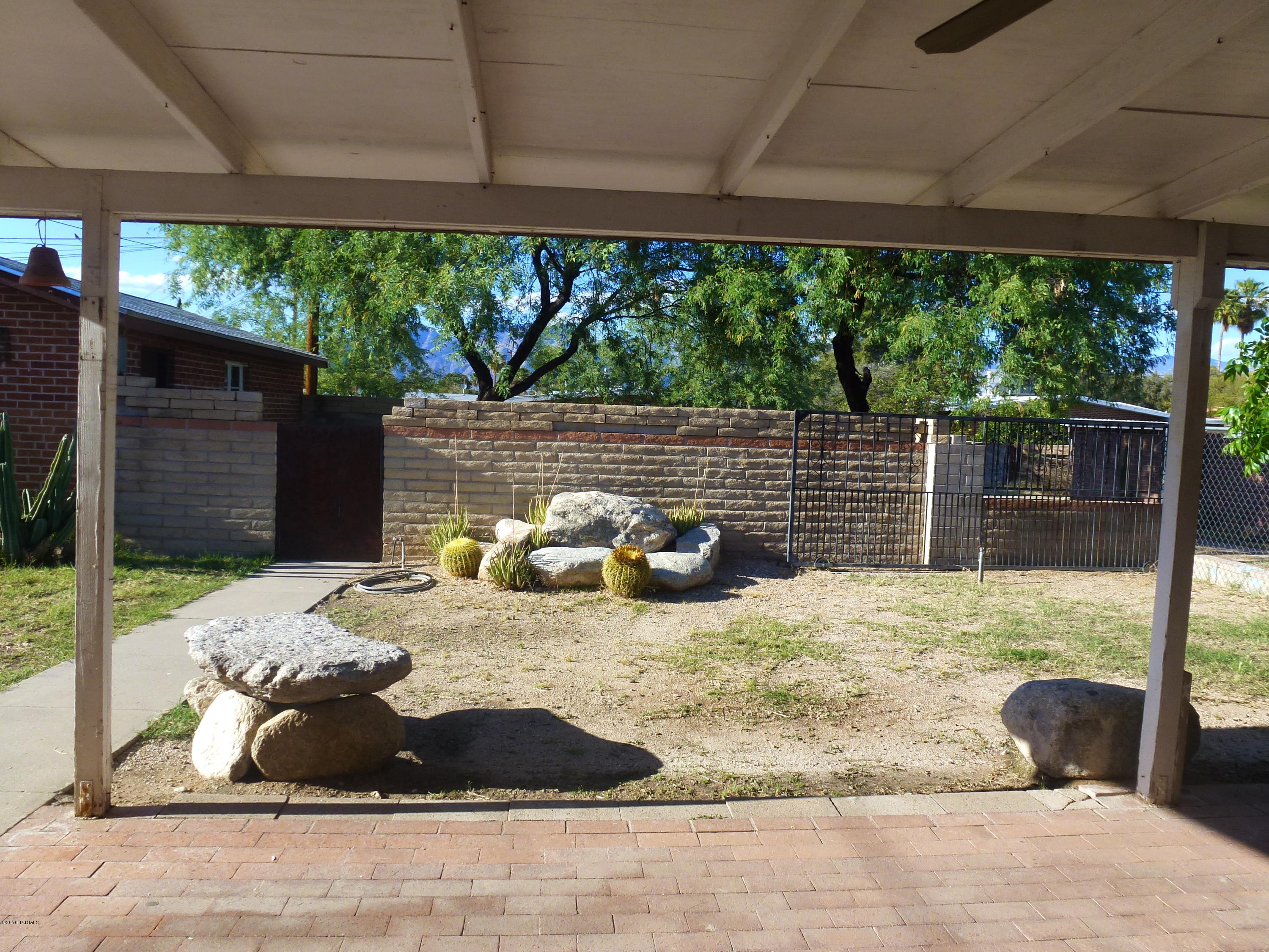 Mountain View Acre Farms - Residential Lease