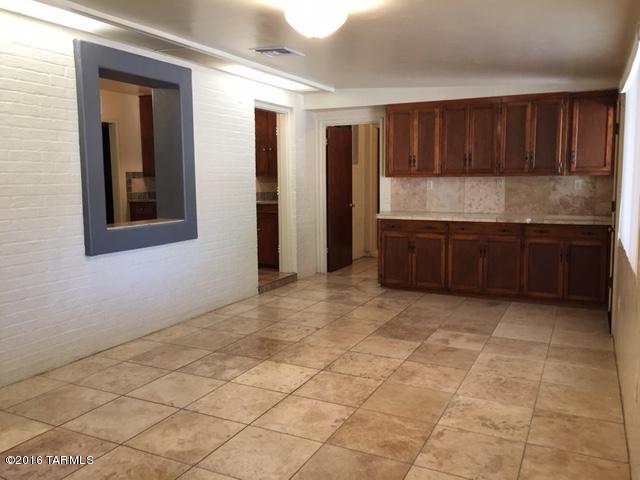 Mountain View Acre Farms - Residential Lease