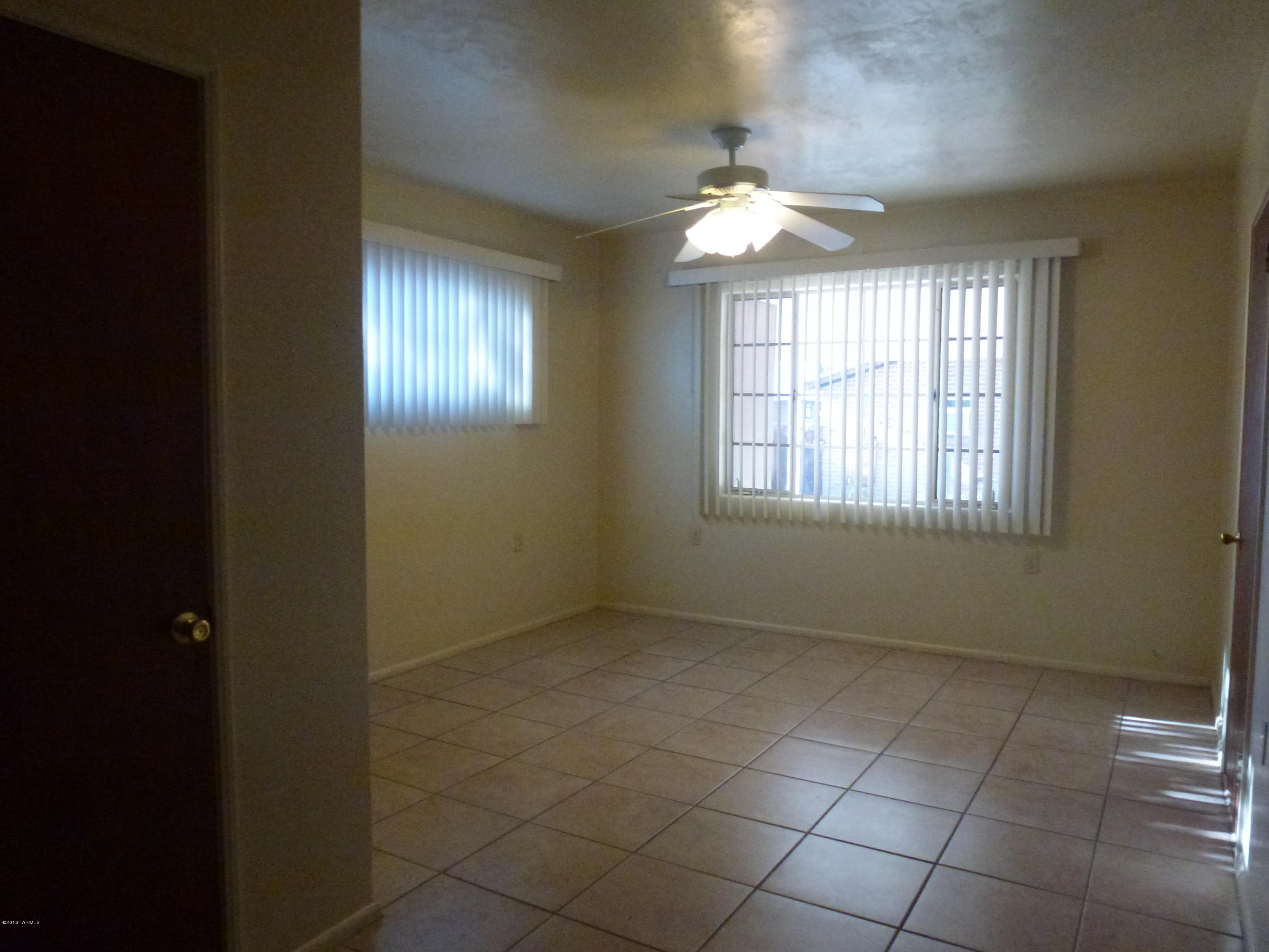 Mountain View Acre Farms - Residential Lease