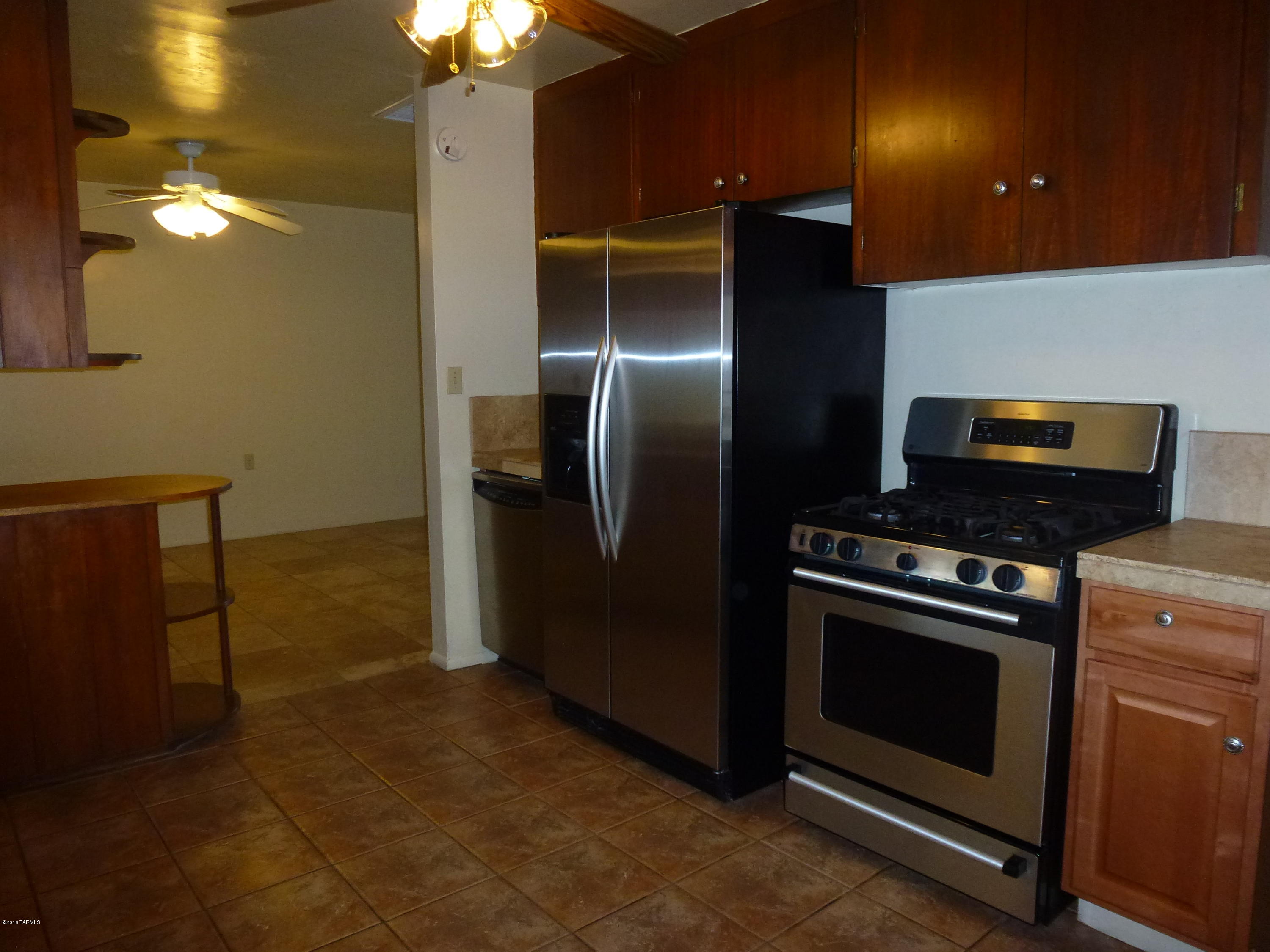 Mountain View Acre Farms - Residential Lease