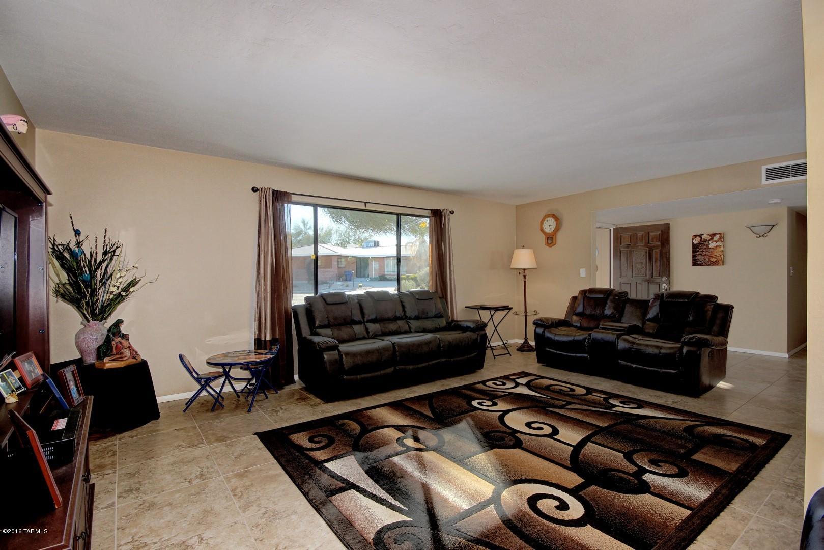 Vista Del Sahuaro - Residential