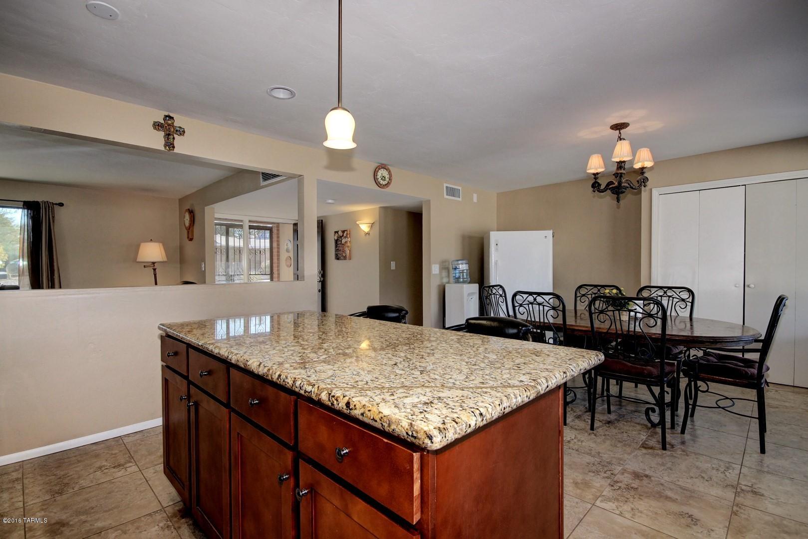 Vista Del Sahuaro - Residential