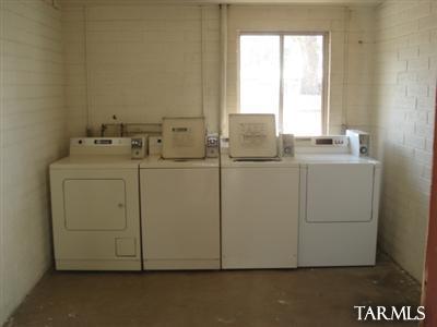 El Pasadena Tract - Residential Lease