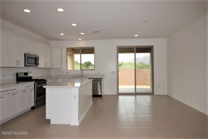 Las Cabanas - Residential Lease