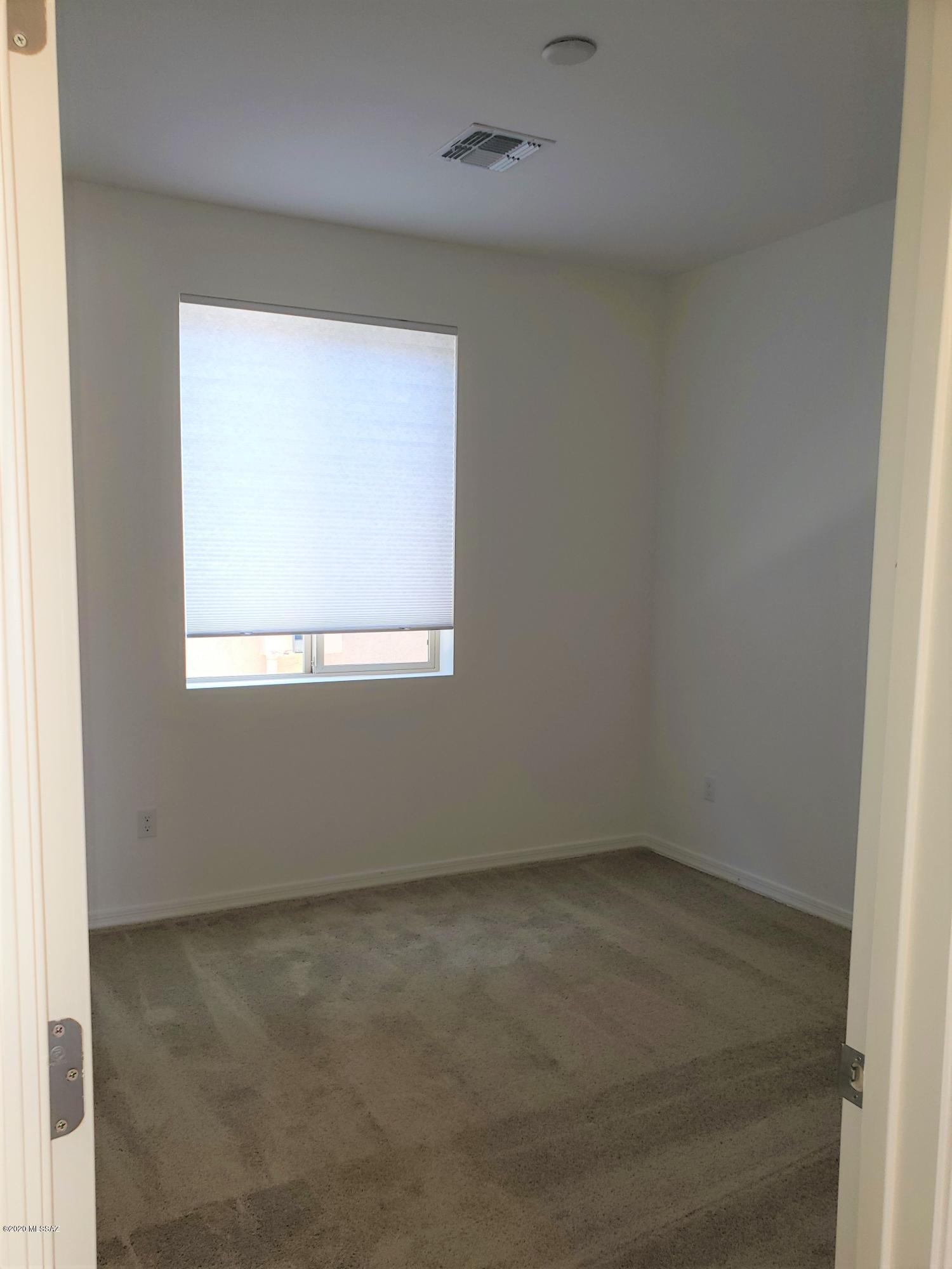 Las Cabanas - Residential Lease
