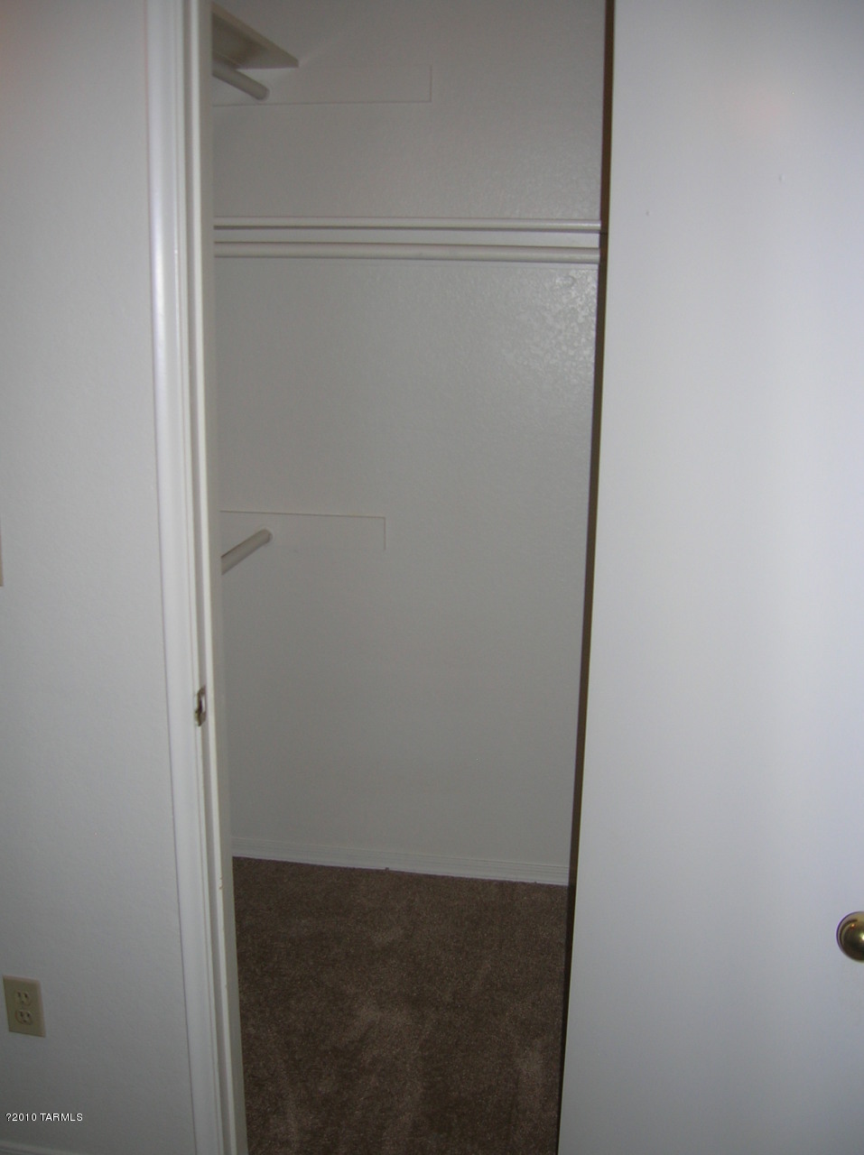 Escondido Place Condos - Residential Lease