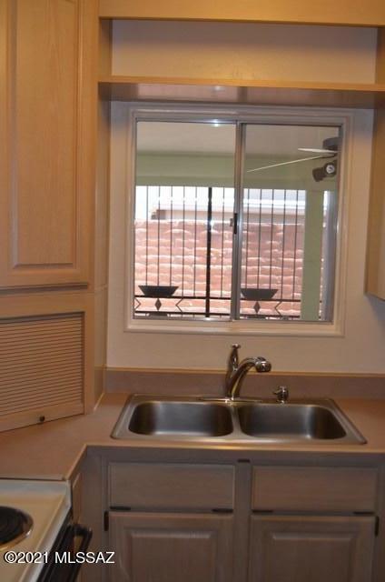 Las Solanas Blk 1 (1-49) - Residential