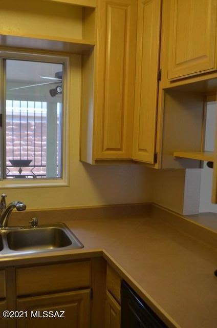 Las Solanas Blk 1 (1-49) - Residential