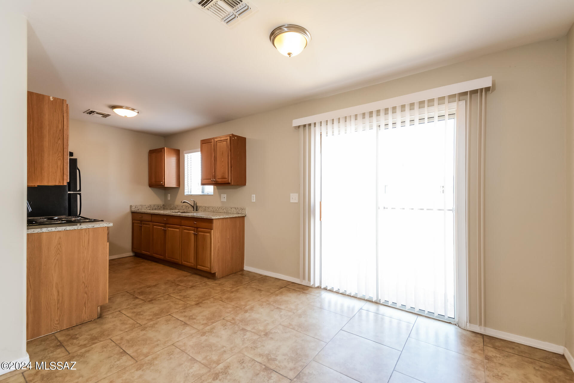 Silvermoon Estates (1-41) - Residential Lease