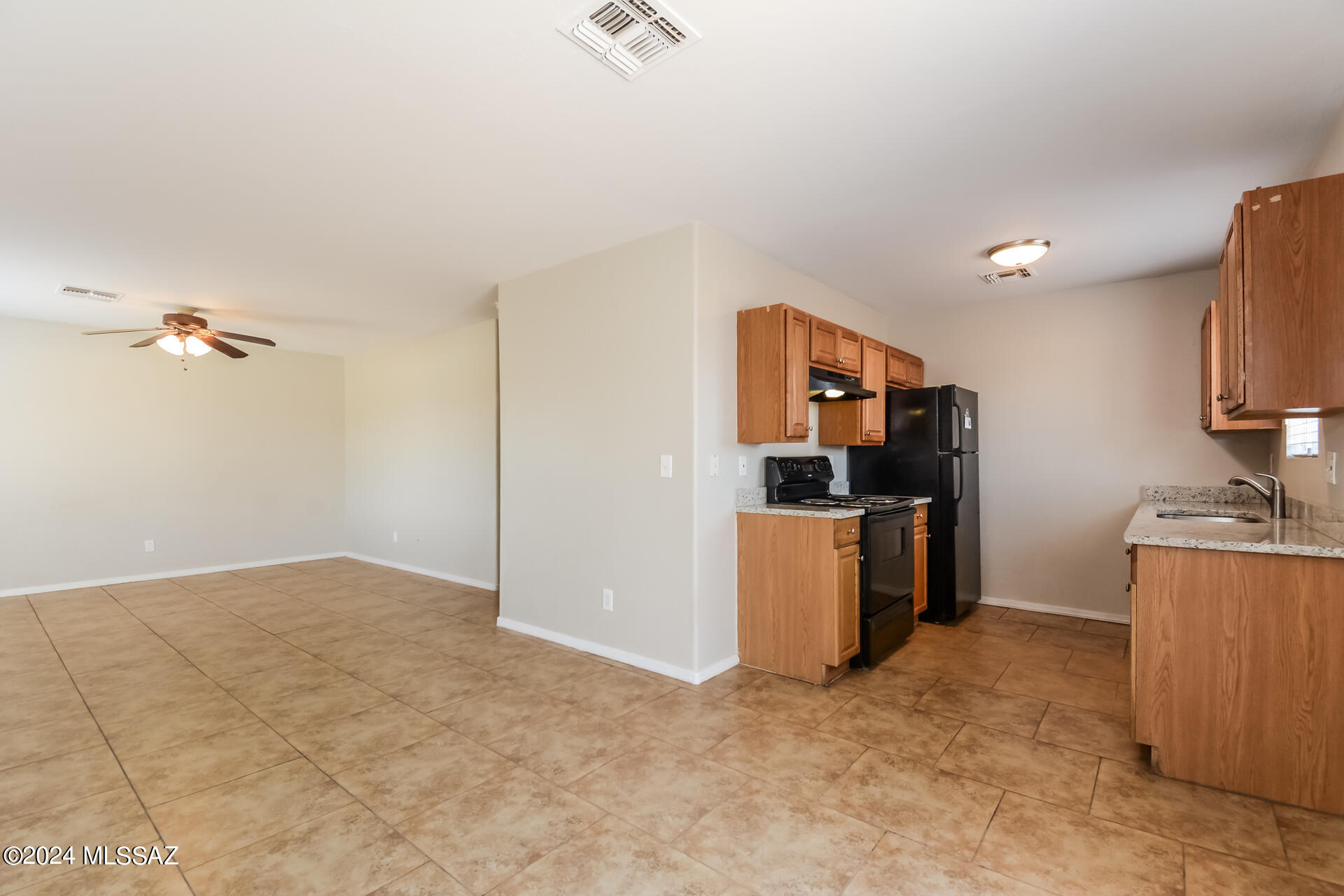 Silvermoon Estates (1-41) - Residential Lease