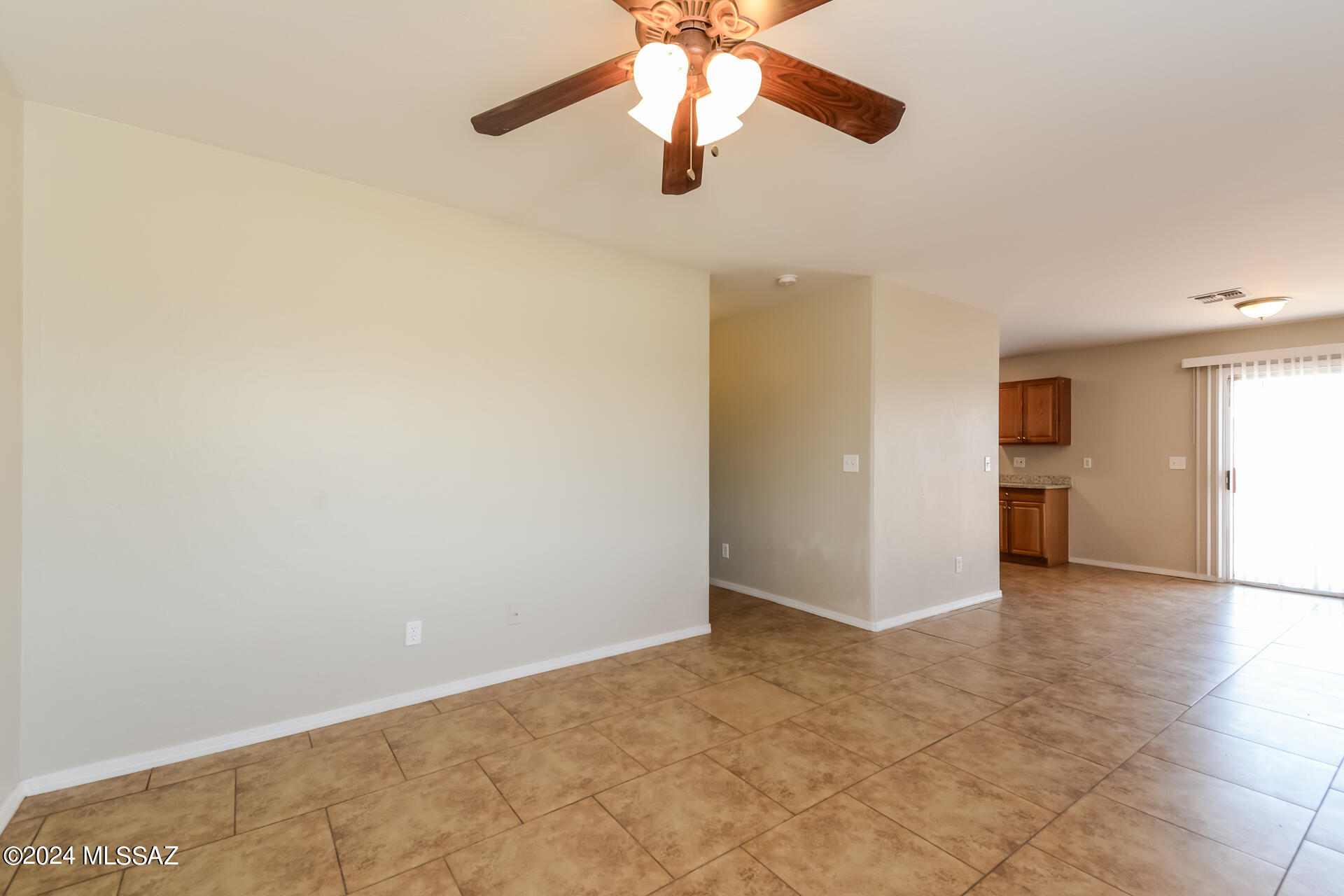 Silvermoon Estates (1-41) - Residential Lease