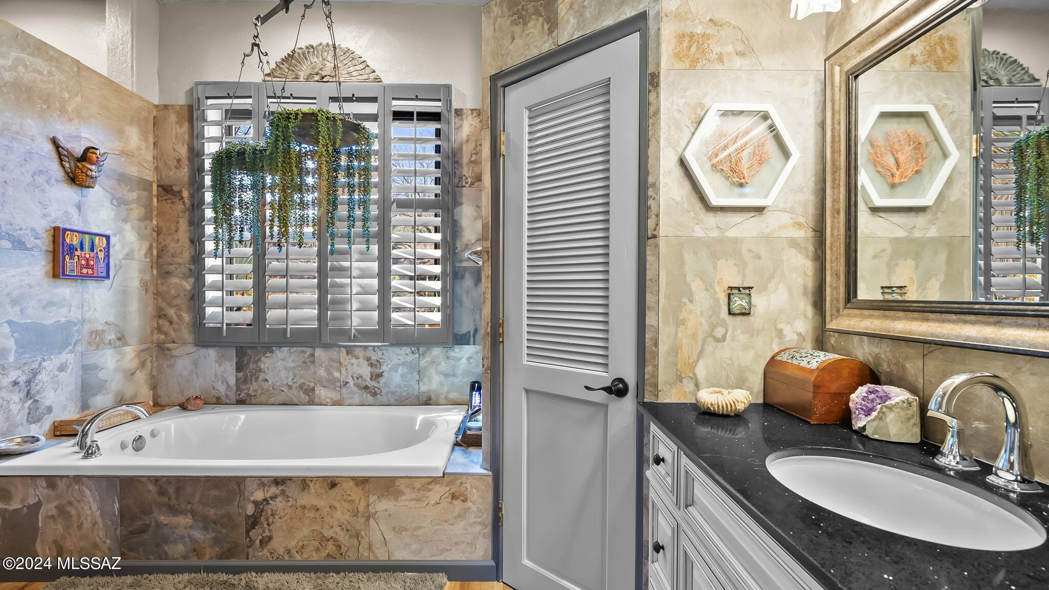 Palo Parado Estates - Residential