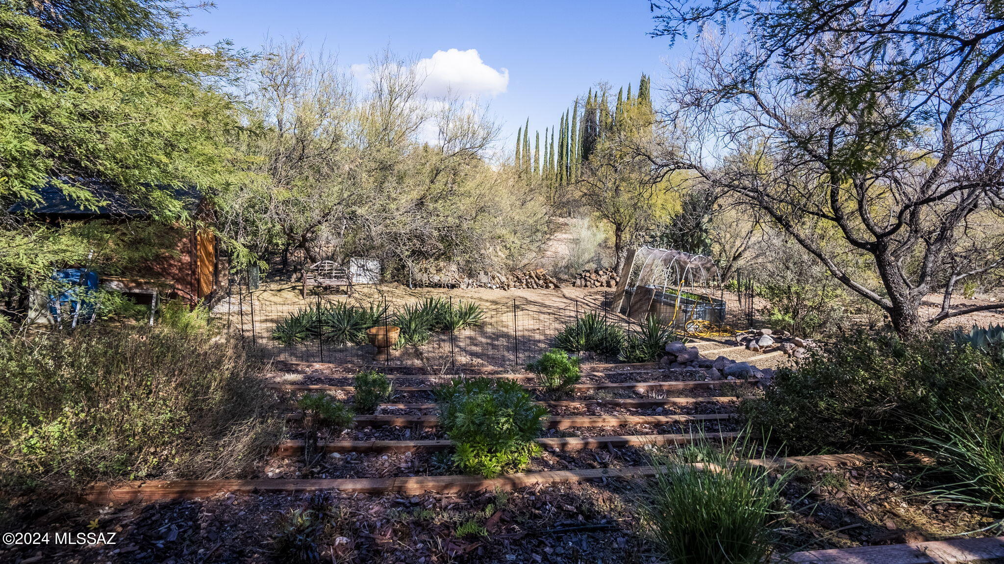 Palo Parado Estates - Residential