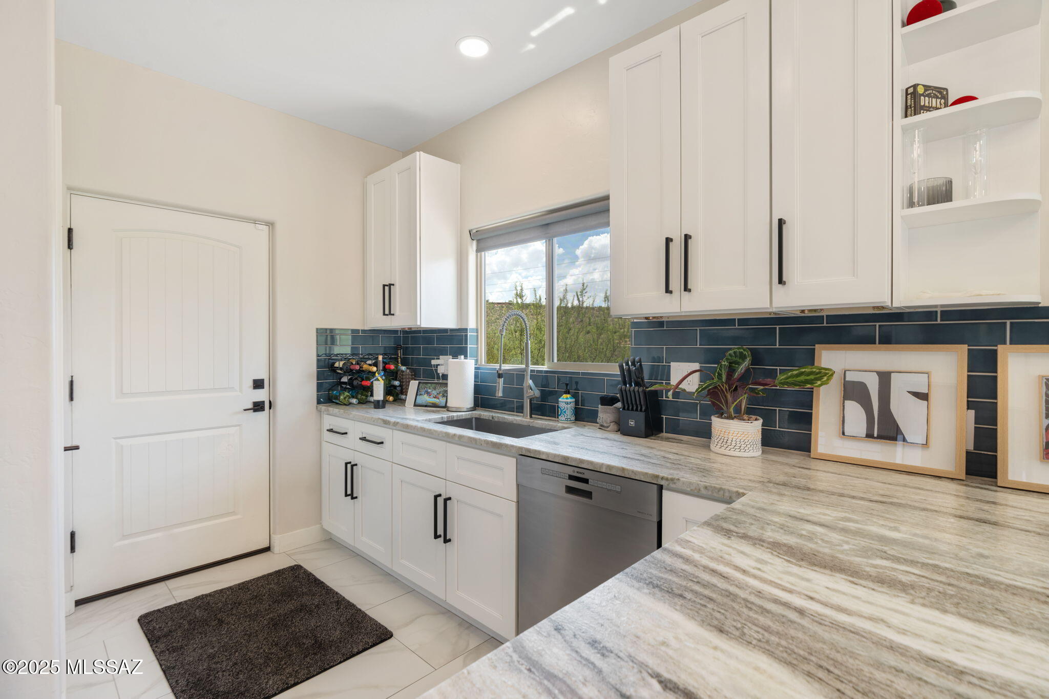 Sabino Shadows (1-27) - Residential