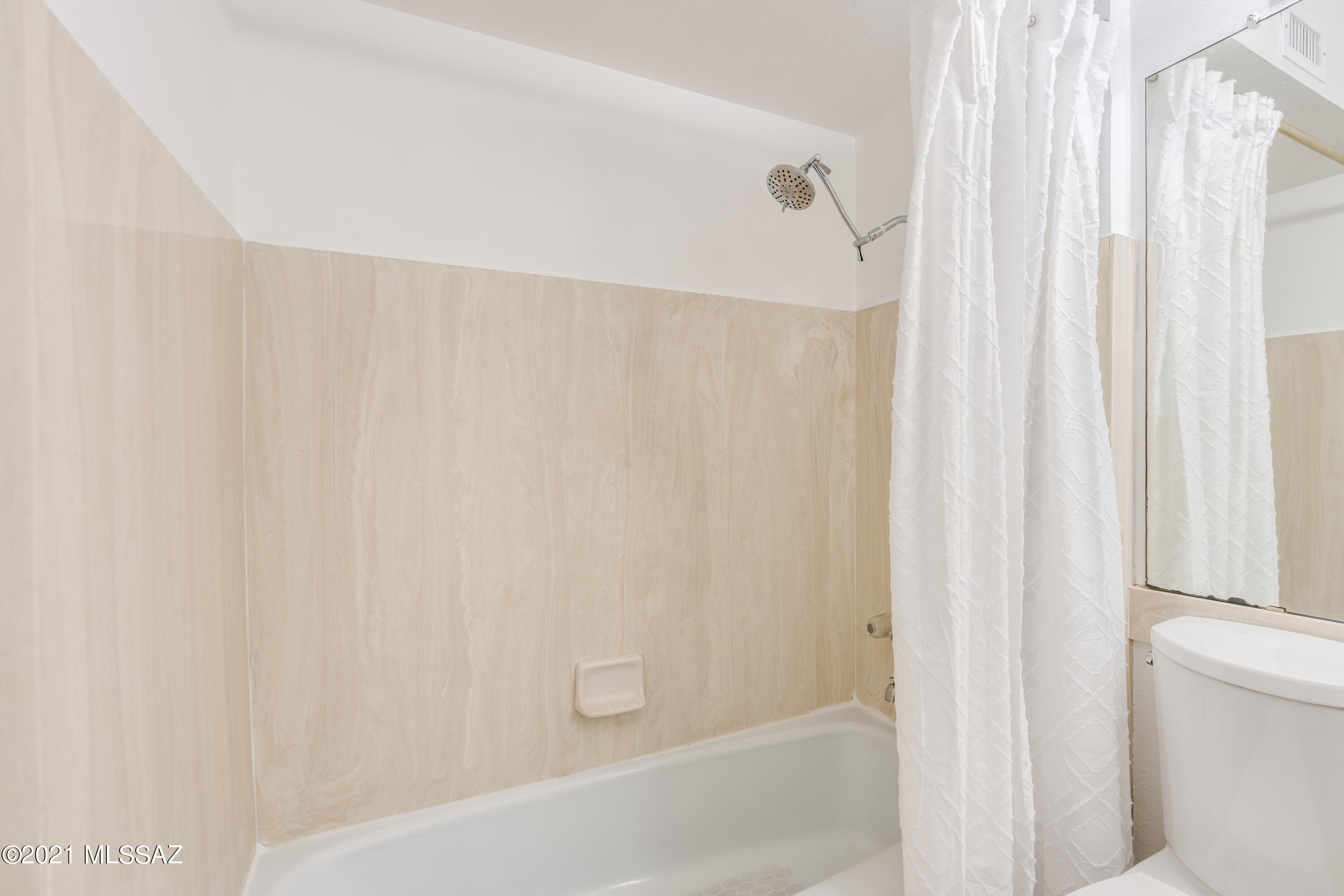 Las Solanas Blk 1 (1-49) - Residential