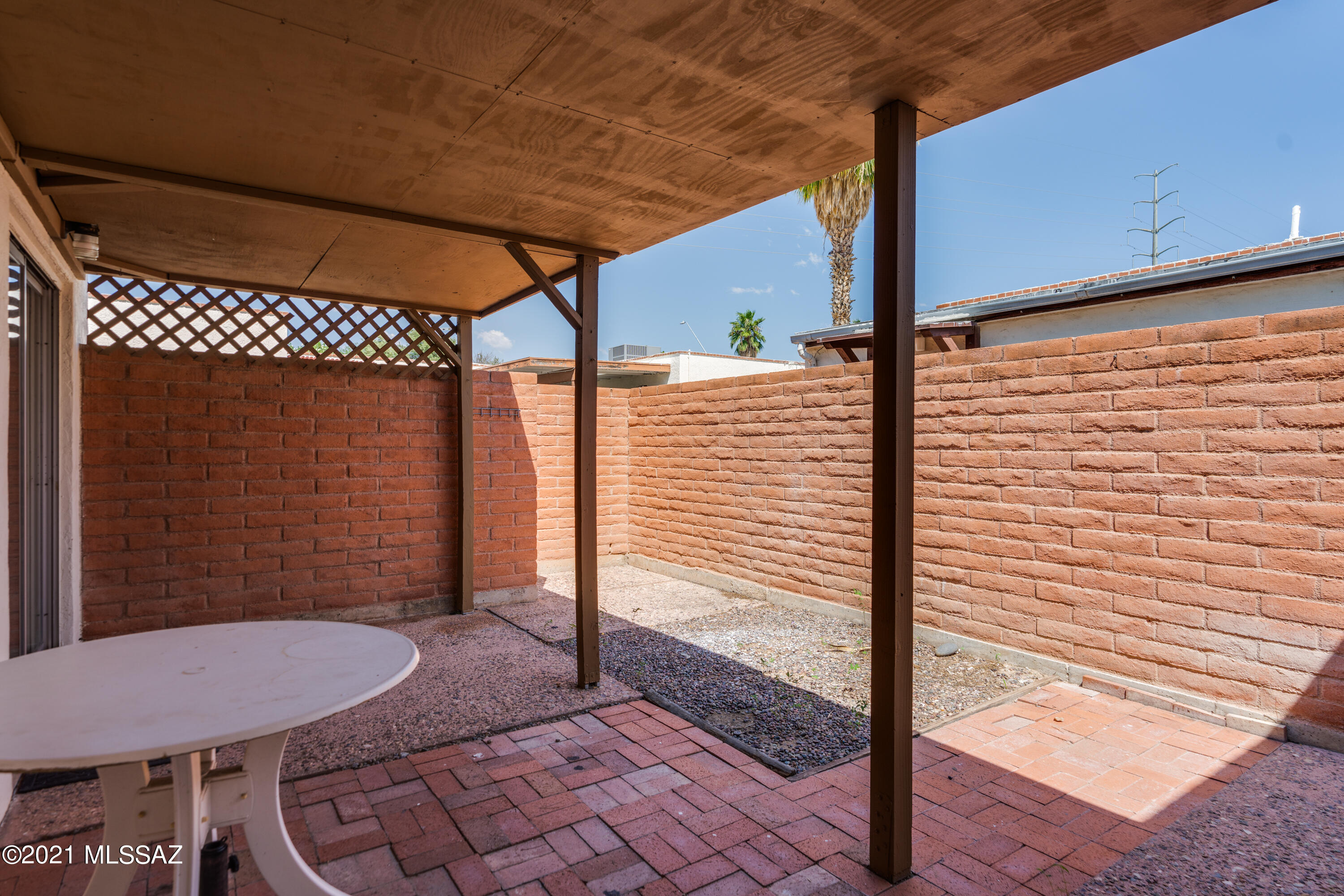 Las Solanas Blk 1 (1-49) - Residential