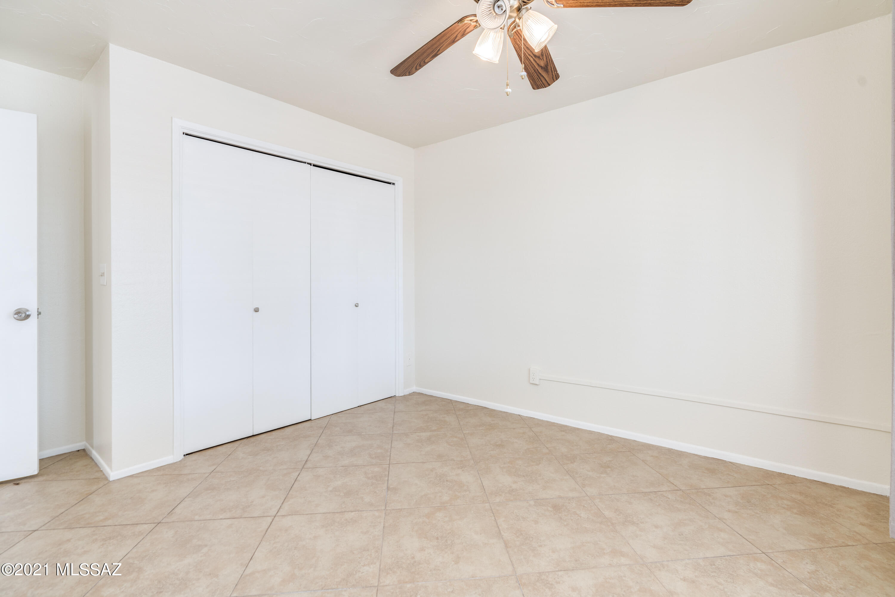 Las Solanas Blk 1 (1-49) - Residential