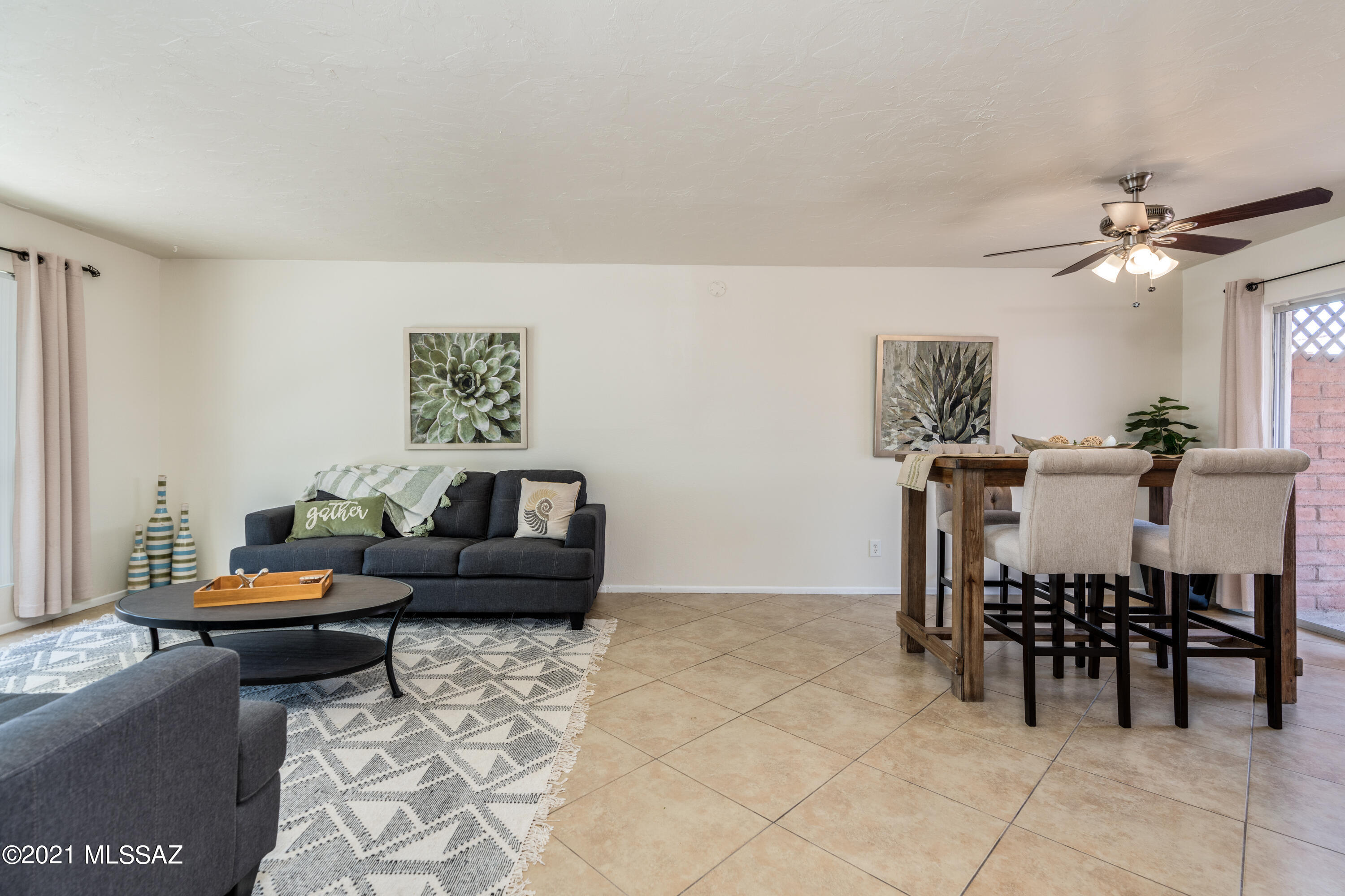 Las Solanas Blk 1 (1-49) - Residential