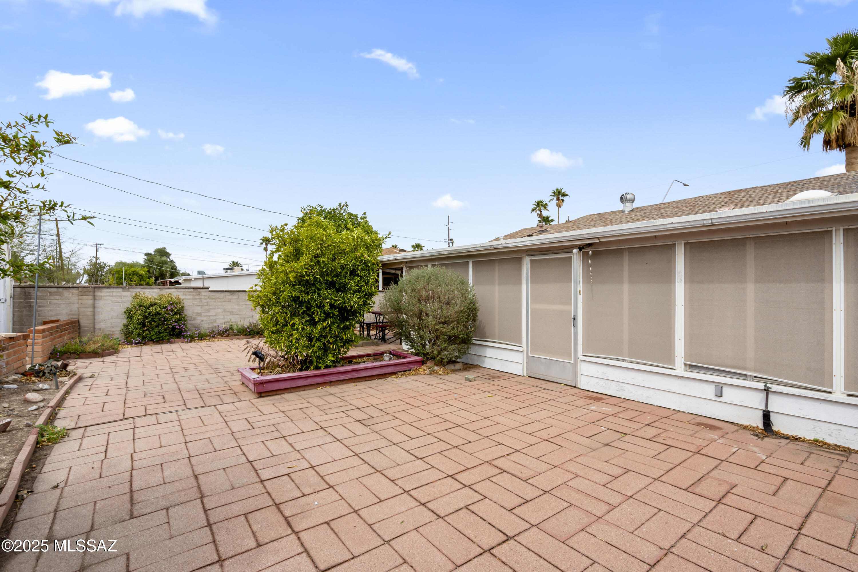 Manana Vista - Residential