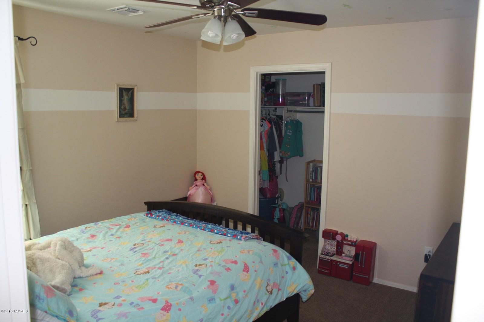Rancho Del Lago (B37-38) - Residential Lease