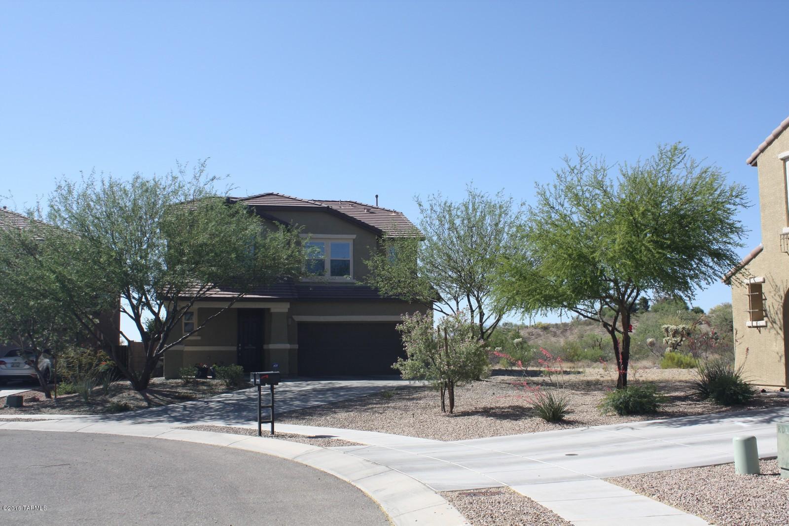 Rancho Del Lago (B37-38) - Residential Lease
